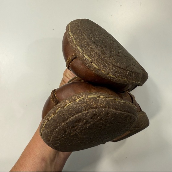 Born Mary Jane Brown Leather Velcro Strap Women’s Size 9.5 - Picture 10 of 11